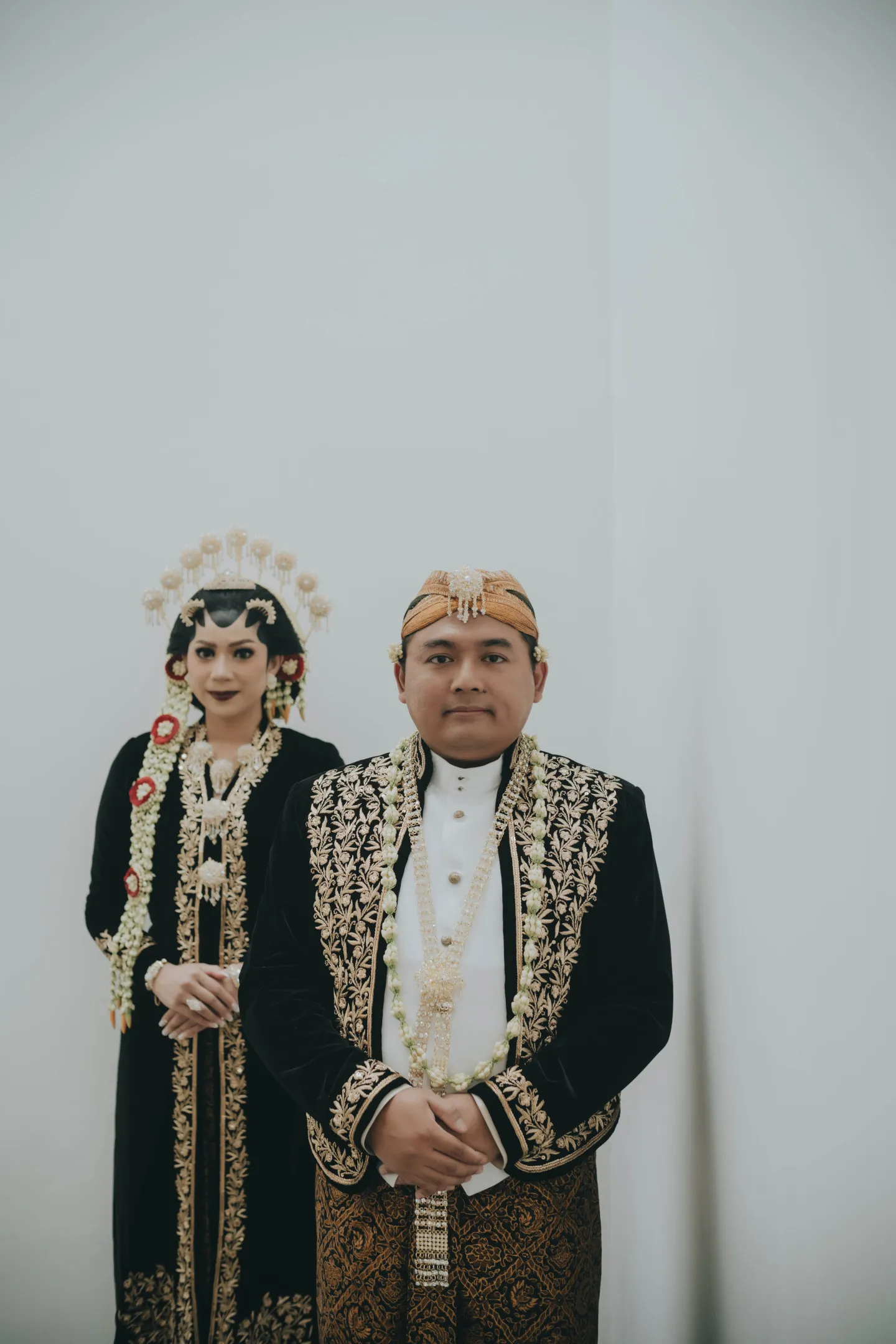 background-couple