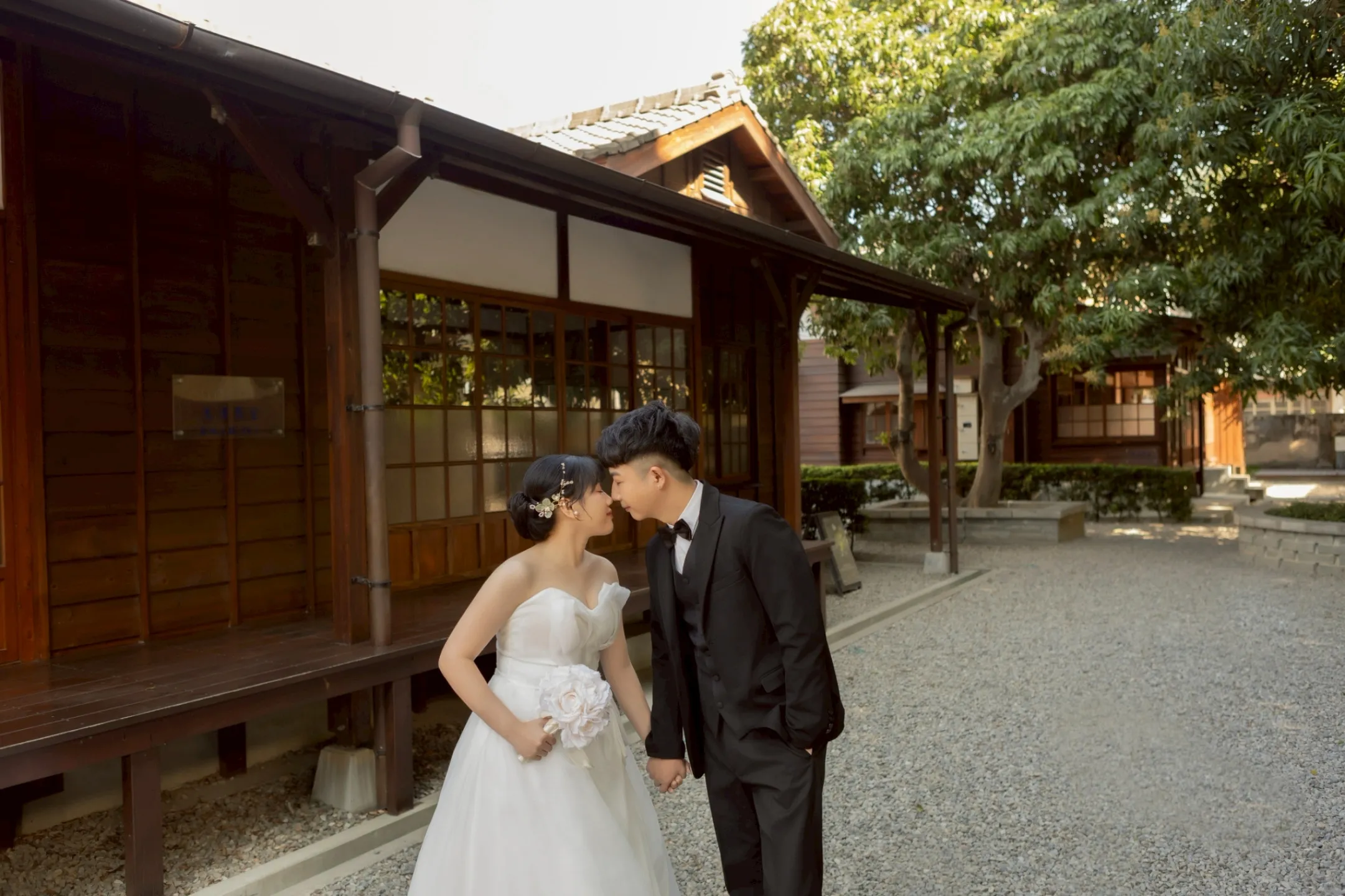 Undangan Digital Ted (陳昶安) dan Senia (桑妮雅)