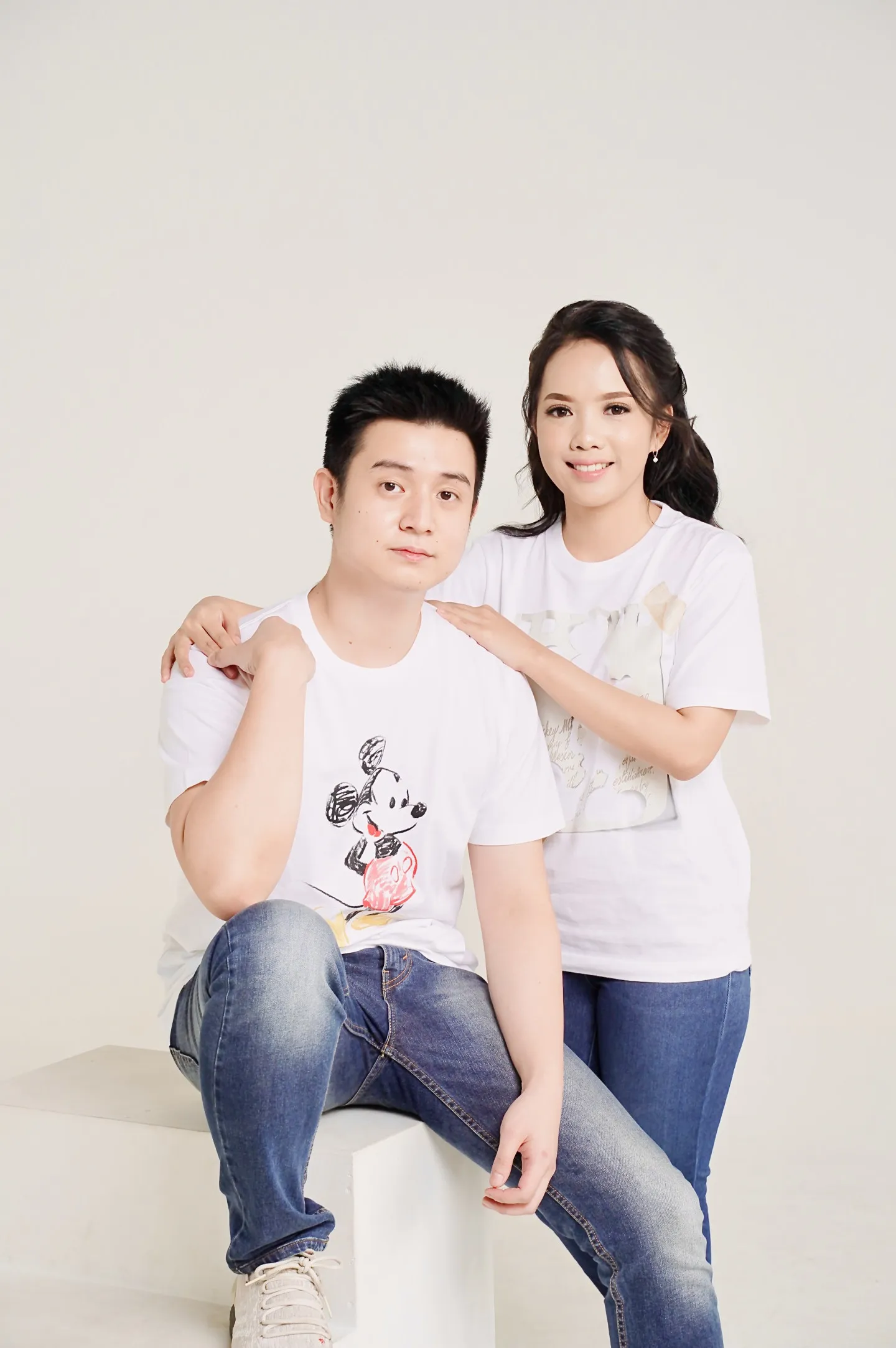 couple-background
