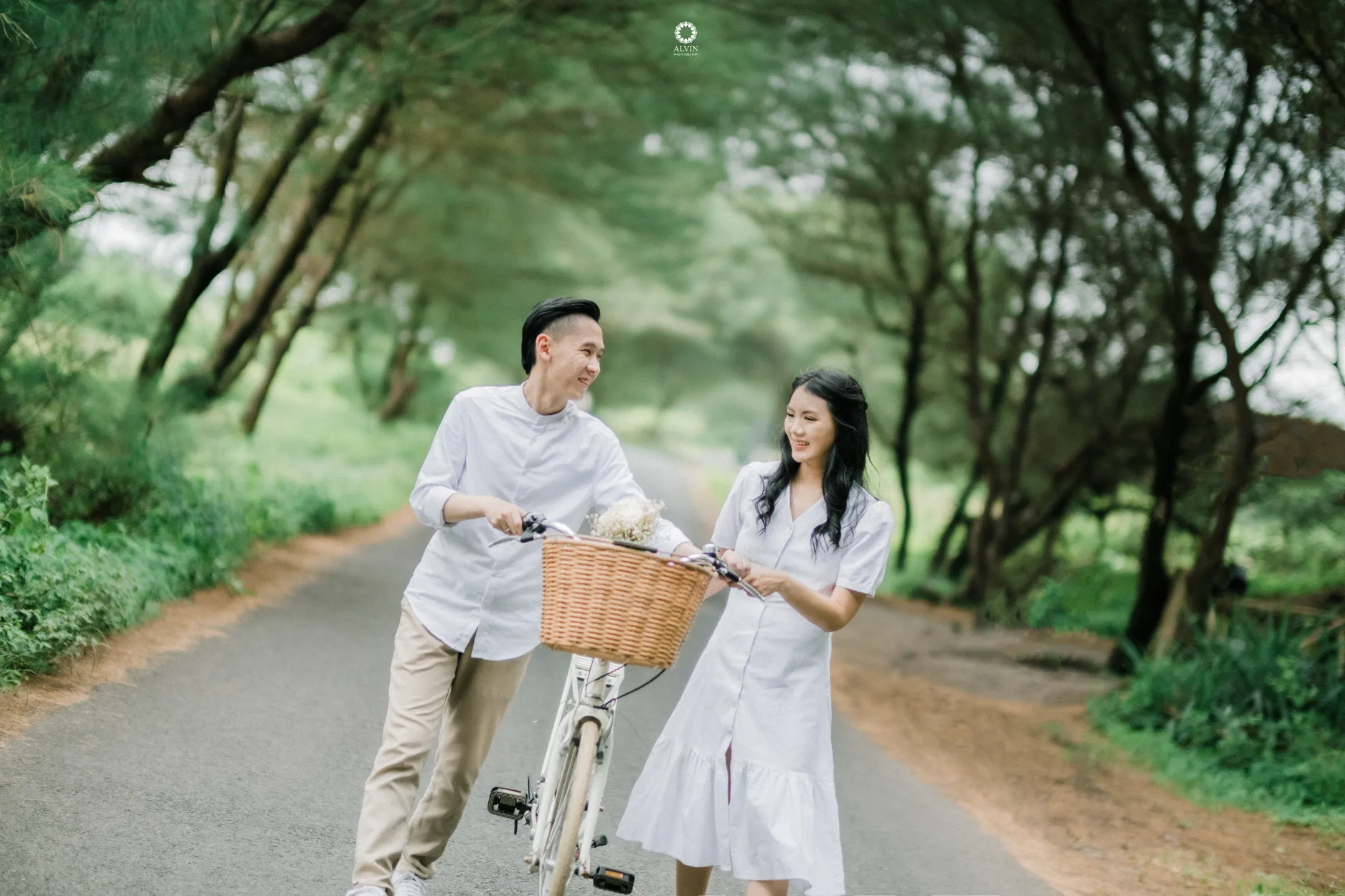 couple-background