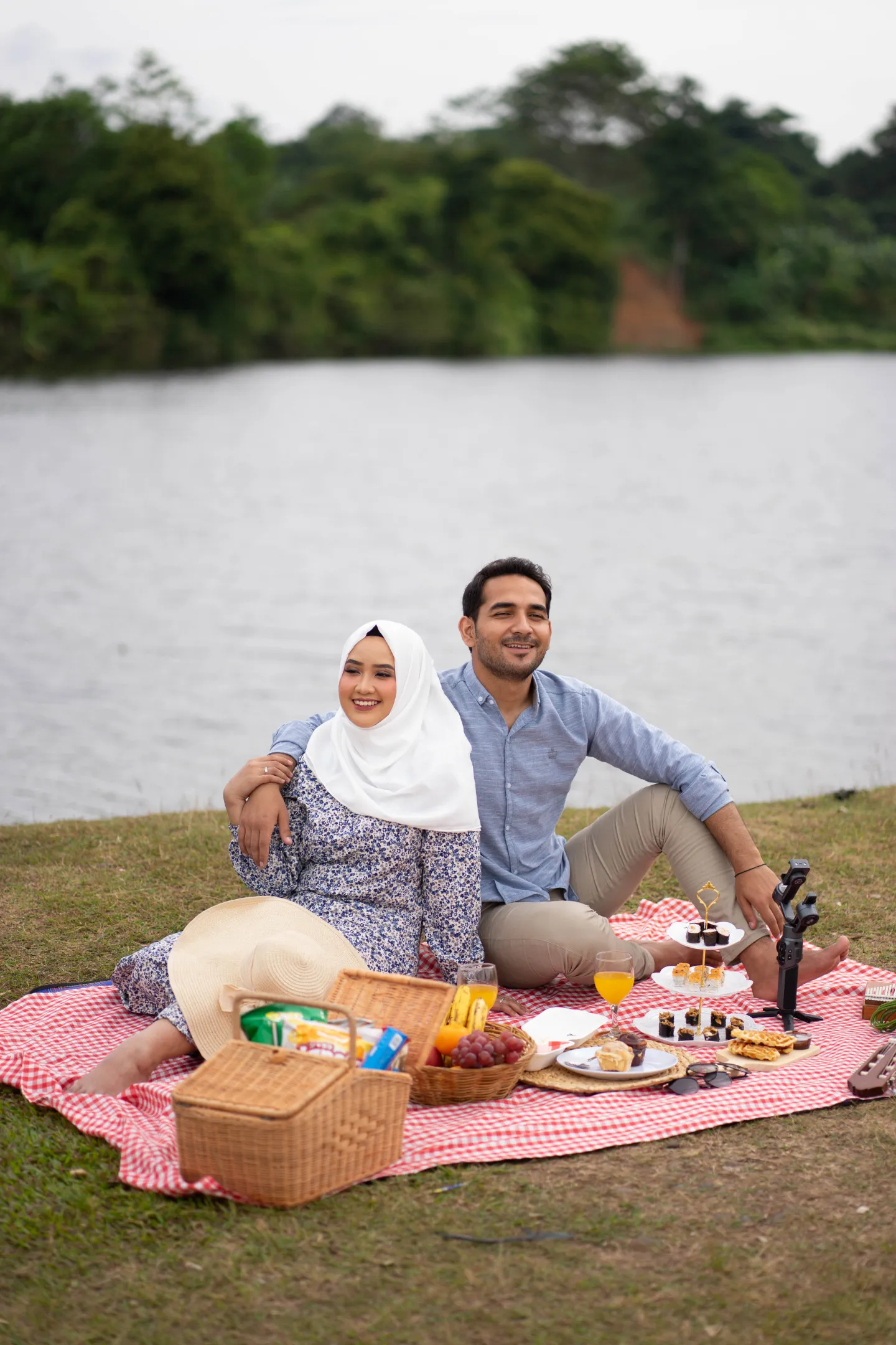 image-couple-header
