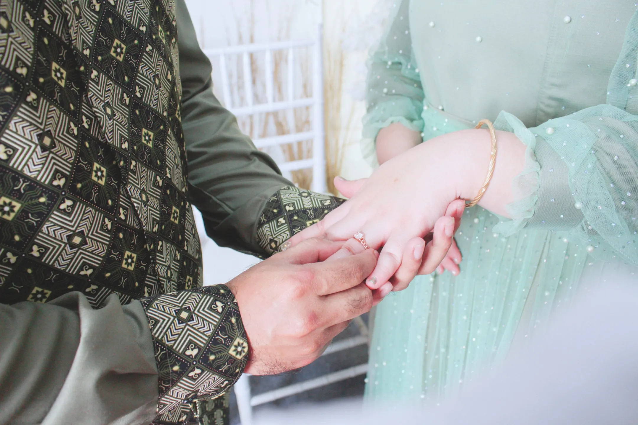 header-background