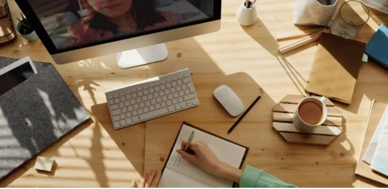 Hadirkan Sentuhan Digital Pada Pernikahan Kamu Dengan Menggunakan E-guestbook by Viding.co