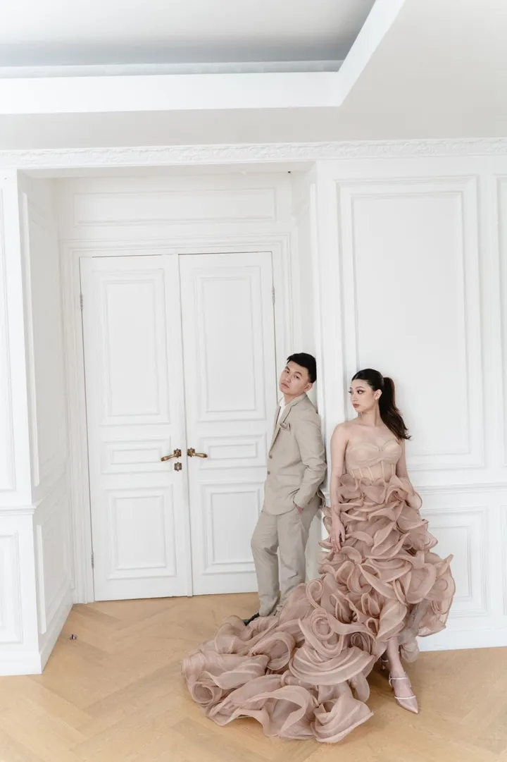 img-gallery