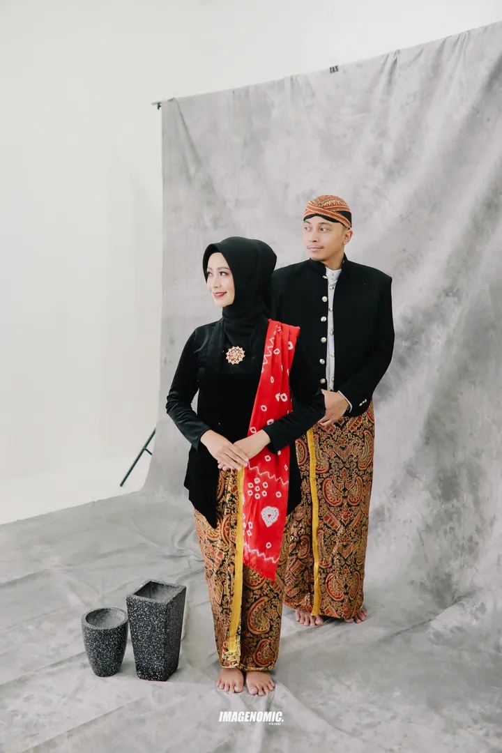 img-gallery