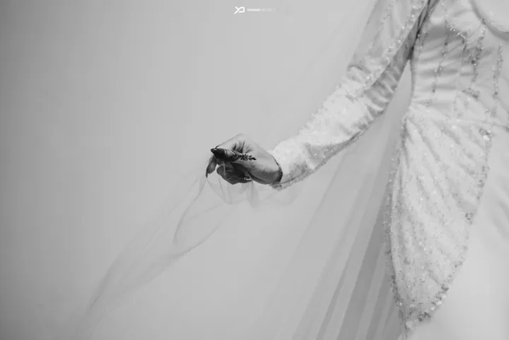 img-gallery